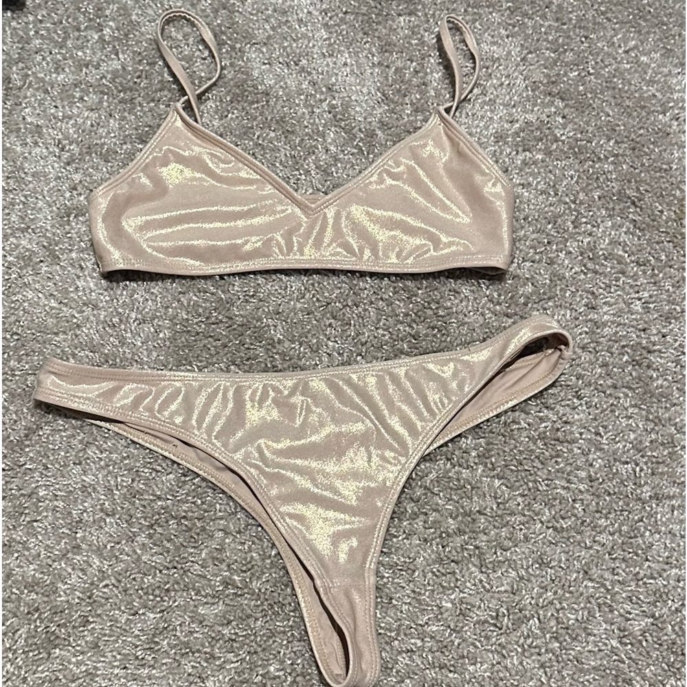 FOREVER 21 Gold sparkle Bikini